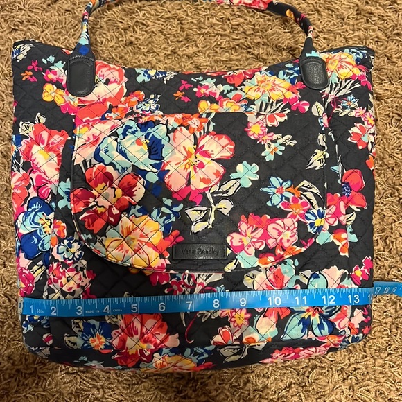 Vera Bradley Tote in Breast Cancer Awareness Print - Picture 6 of 9